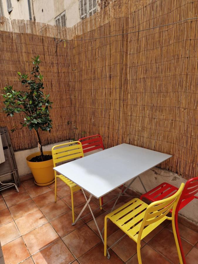 2 Pieces Dans Le Centre Avec Petite Terrasse 3*** Daire Marsilya Dış mekan fotoğraf